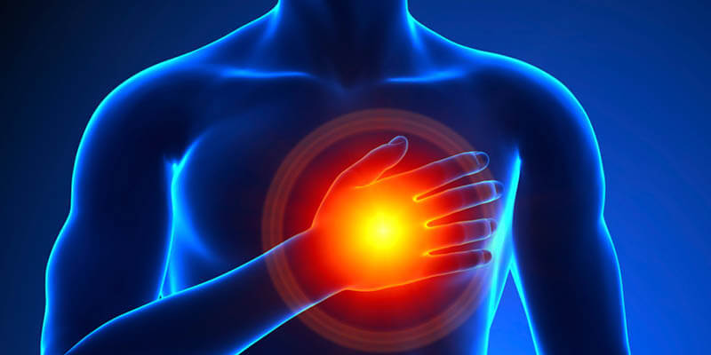 What You Should Do If You're Alone and Suffering From a Heart Attack